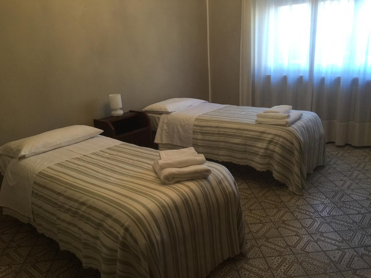 Casa Salice Appartement Racconigi Buitenkant foto